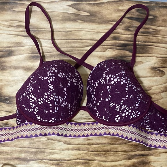 Shade & Shore Swim Suit - Picture 3 of 3